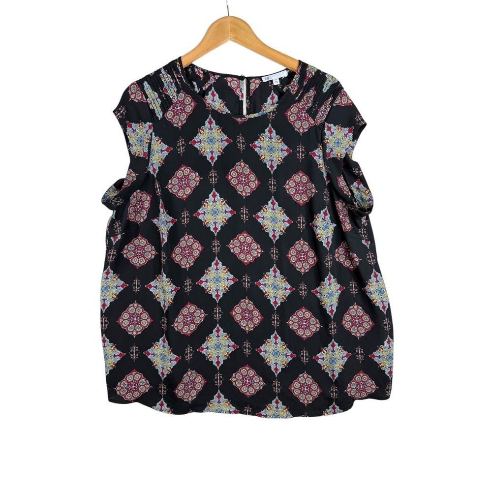 DR2 Women's Geometric Diamond Cap Sleeve Blouse size 2X Black/Red